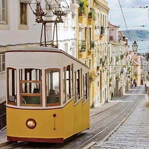 Feels Like Home Alfama Charming Duplex